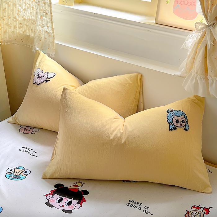 91家纺网 家纺一手货源 找家纺 易辰美 2025新款水洗棉毛巾绣夏被空调被夏凉被四件套 小哪吒（黄）