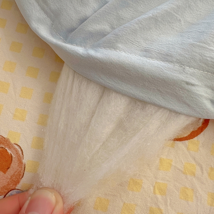 91家纺网 家纺一手货源 找家纺 易辰美 2025新款水洗棉毛巾绣夏被空调被夏凉被四件套 吐司熊