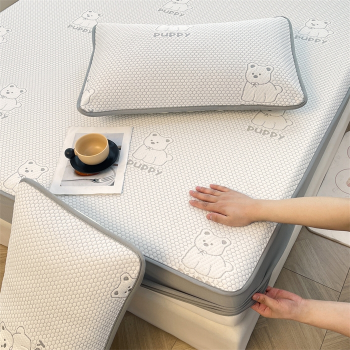 91家纺网 家纺一手货源 找家纺 喜居 2025新款A类凉感豆豆席床笠款 冰小汪-灰