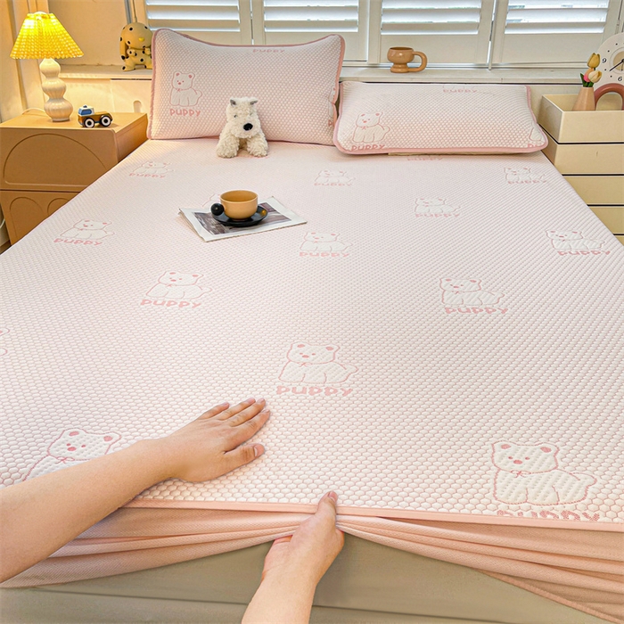 91家纺网 家纺一手货源 找家纺 喜居 2025新款A类凉感豆豆席床笠款 冰小汪-粉