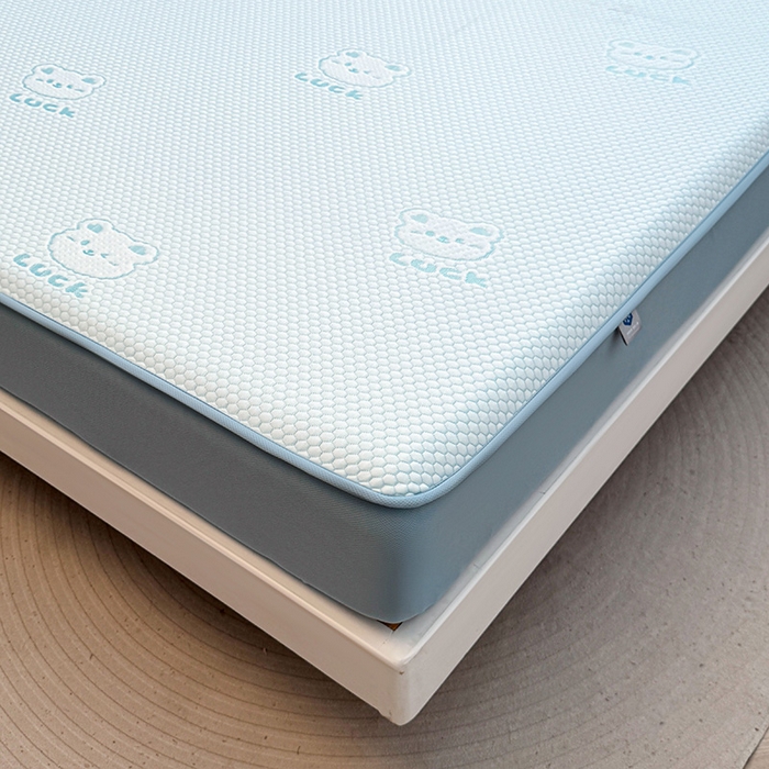 91家纺网 家纺一手货源 找家纺 喜居 2025新款A类凉感豆豆席床笠款 luck小冰熊-蓝