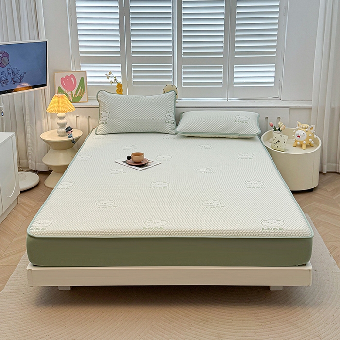 91家纺网 家纺一手货源 找家纺 喜居 2025新款A类凉感豆豆席床笠款 luck小冰熊-绿