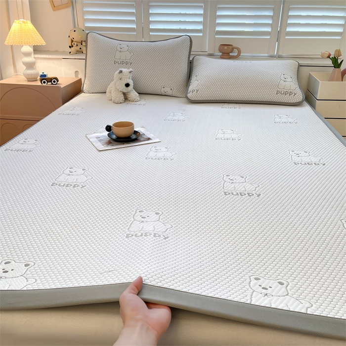 91家纺网 家纺一手货源 找家纺 喜居 2025新款A类凉感豆豆平席款-冰小汪系列 冰小汪-灰 平席款