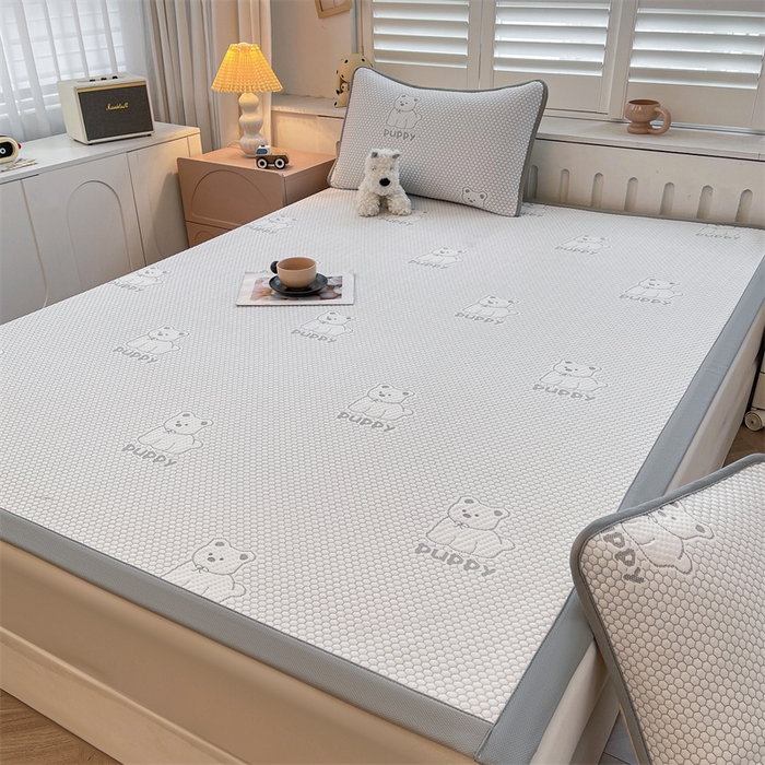 91家纺网 家纺一手货源 找家纺 喜居 2025新款A类凉感豆豆平席款-冰小汪系列 冰小汪-灰 平席款