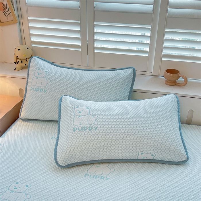 91家纺网 家纺一手货源 找家纺 喜居 2025新款A类凉感豆豆平席款-冰小汪系列 冰小汪-蓝 平席款