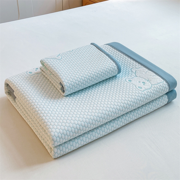 91家纺网 家纺一手货源 找家纺 喜居 2025新款A类凉感豆豆平席款-冰小汪系列 冰小汪-蓝 平席款