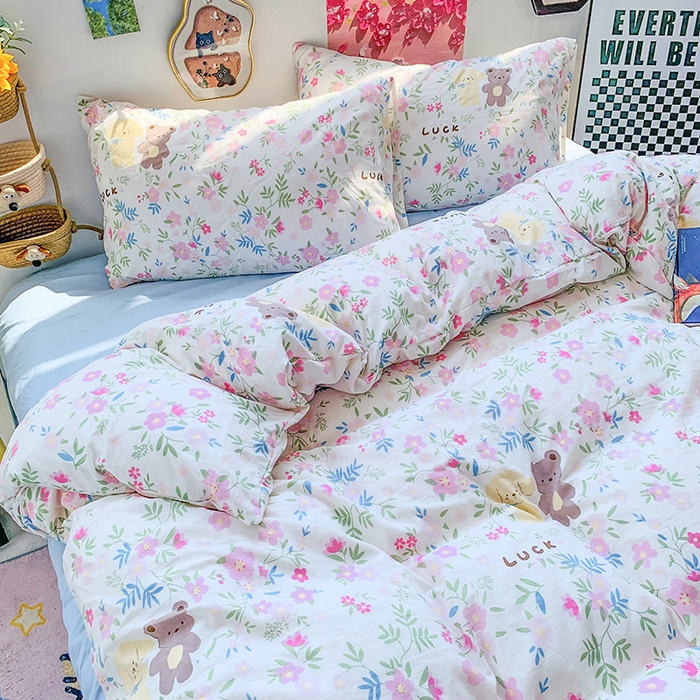 91家纺网 家纺一手货源 找家纺 森璐家纺 2025新款艾特你印花水洗棉床单床笠四件套 好伙伴小熊