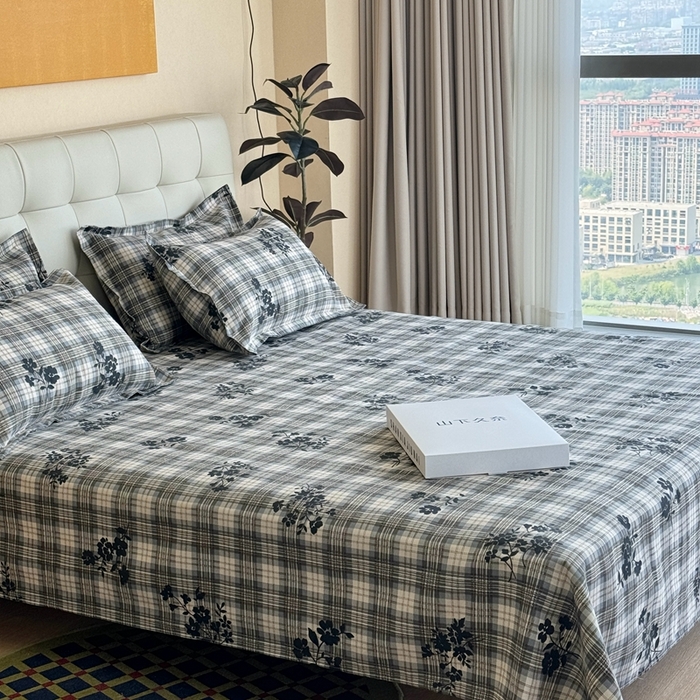 91家纺网 家纺一手货源 找家纺 2025新款老粗布系列单品套件 鸢尾格