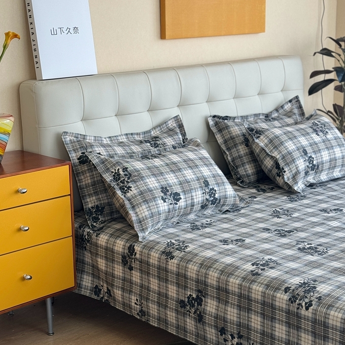 91家纺网 家纺一手货源 找家纺 2025新款老粗布系列单品套件 鸢尾格