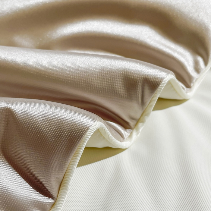 91家纺网 家纺一手货源 找家纺 金喜 2025春夏新款冰丝绸夏被7A抗菌冰肌夏被空调被锦纶氨纶夏凉被薄被子 香槟色