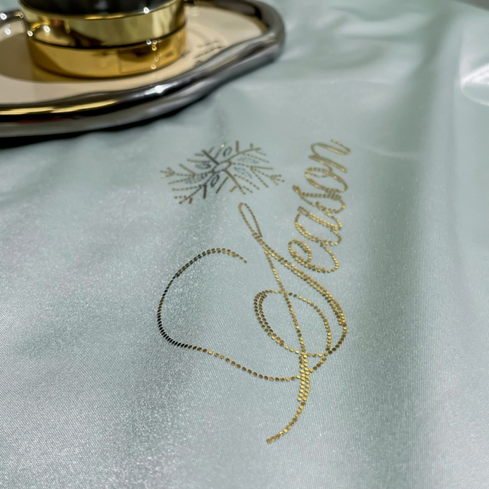 91家纺网 家纺一手货源 找家纺 （总）金喜 2025春夏新款冰丝绸夏被7A抗菌冰肌夏被空调被锦纶氨纶夏凉被薄被子