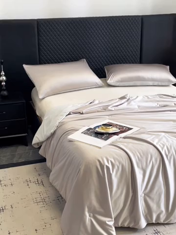 91家纺网 家纺一手货源 找家纺 金喜 2025春夏新款冰丝绸夏被7A抗菌冰肌夏被空调被锦纶氨纶夏凉被薄被子 银河灰