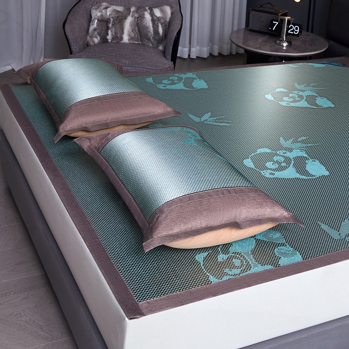 91家纺网 家纺一手货源 找家纺 苏迪网销供货 藤席-凉席 -2025新款凉席冰藤席冰丝席凉感空调席艾草藤席-冰藤席 冰藤熊猫-绿色