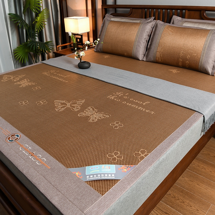 91家纺网 家纺一手货源 找家纺 苏迪网销供货 藤席-凉席 -2025新款凉席冰藤席冰丝席凉感空调席艾草藤席-冰藤席 高端冰藤席 蝶恋 古藤