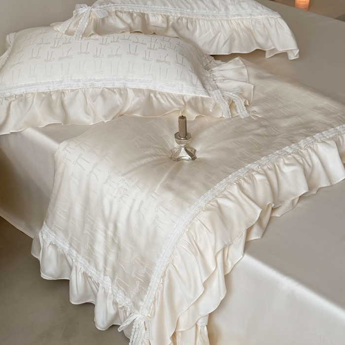 91家纺网 家纺一手货源 找家纺 MIU缪家居 2025新款60兰精天丝夏被四件套 薇薇安 单夏被控价288/四件套控价388 米色