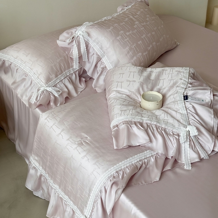 91家纺网 家纺一手货源 找家纺 MIU缪家居 2025新款60兰精天丝夏被四件套 薇薇安 单夏被控价288/四件套控价388 紫粉