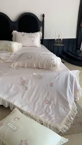 91家纺网 家纺一手货源 找家纺 （总）MIU缪家居 2025新款60支兰精天丝夏被四件套 爱莎 单夏被控价288/四件套控价388 