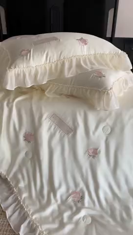 91家纺网 家纺一手货源 找家纺 （总）MIU缪家居 2025新款60支兰精天丝夏被四件套 爱莎 单夏被控价288/四件套控价388 