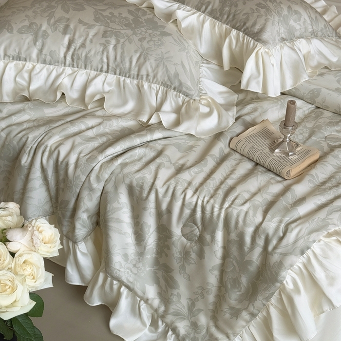 91家纺网 家纺一手货源 找家纺 MIU缪家居 2025新款60支兰精天丝夏被四件套 疏影 单夏被控价258/四件套控价358  绿色