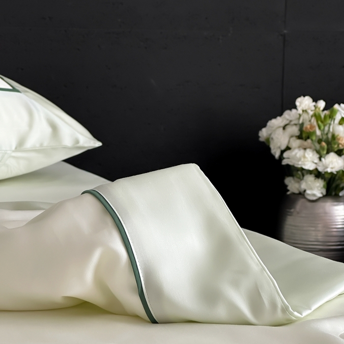 91家纺网 家纺一手货源 找家纺 MIU缪家居 2025新款60支兰精天丝夏被四件套 熊猫与竹 单夏被控价288/四件套控价388  爽白