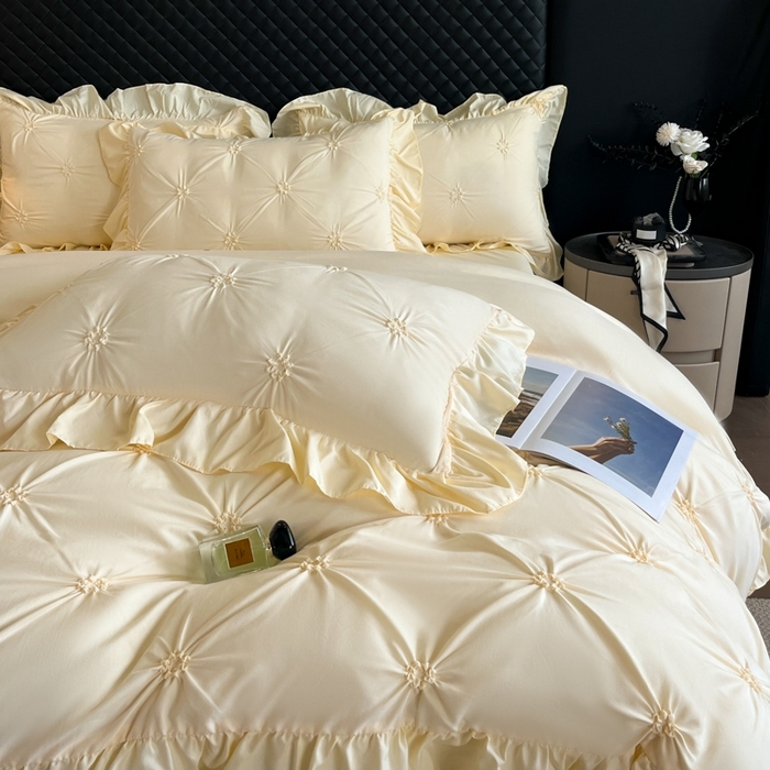 91家纺网 家纺一手货源 找家纺 千希家纺 2025新款扭花花边工艺四件套-唯美系列 买家秀加QQ群920079874或445224204或微信私信 唯美-米黄