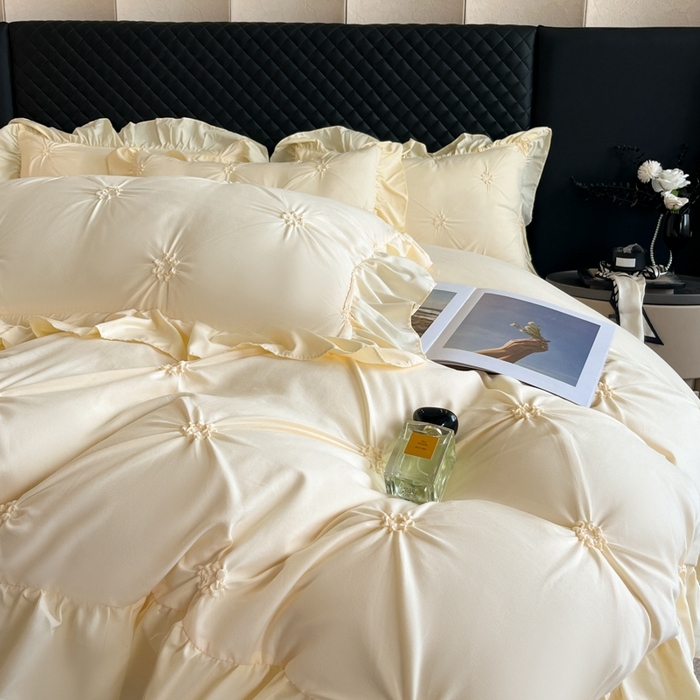 91家纺网 家纺一手货源 找家纺 千希家纺 2025新款扭花花边工艺四件套-唯美系列 买家秀加QQ群920079874或445224204或微信私信 唯美-米黄