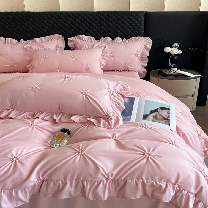 91家纺网 家纺一手货源 找家纺 （总）千希家纺 2025新款扭花花边工艺四件套-唯美系列 千希家纺 2025新款水洗棉无印系列四件套 买家秀加QQ群920079874或445224204或微信私信