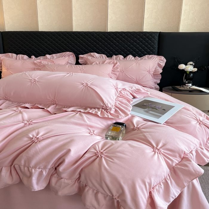 91家纺网 家纺一手货源 找家纺 （总）千希家纺 2025新款扭花花边工艺四件套-唯美系列 千希家纺 2025新款水洗棉无印系列四件套 买家秀加QQ群920079874或445224204或微信私信