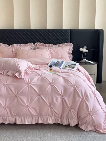 91家纺网 家纺一手货源 找家纺 （总）千希家纺 2025新款扭花花边工艺四件套-唯美系列 千希家纺 2025新款水洗棉无印系列四件套 买家秀加QQ群920079874或445224204或微信私信