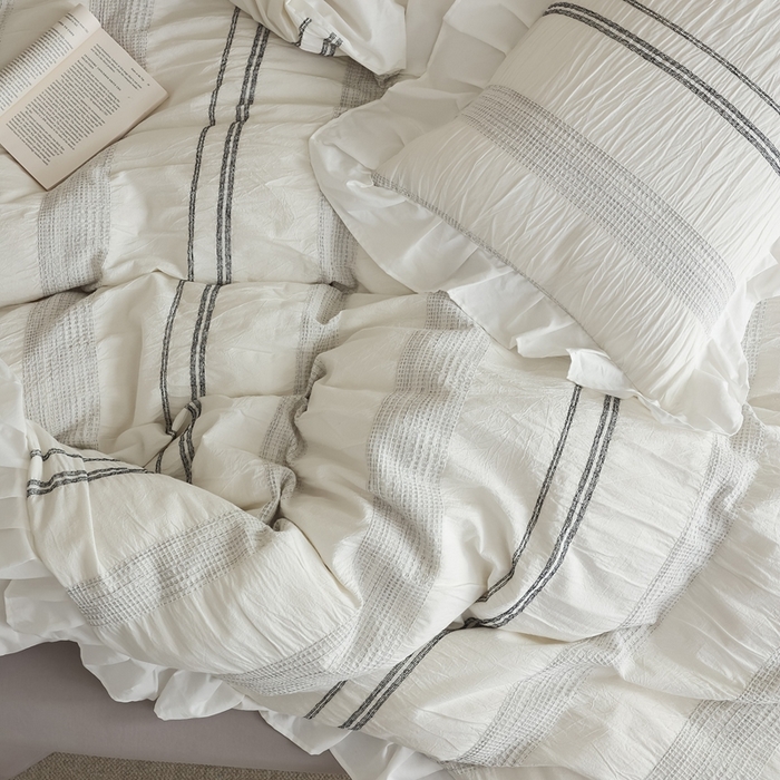 91家纺网 家纺一手货源 找家纺 （总）棉眠 2025新款水洗皱皱纱色织提花花边款系列