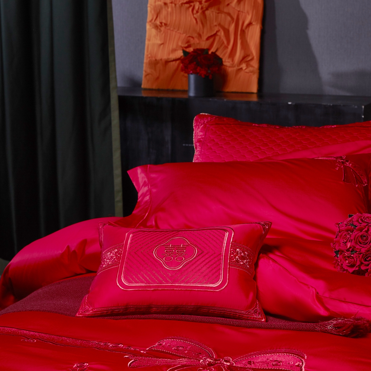 91家纺网 家纺一手货源 找家纺 高大尚婚庆馆 2025秋冬新款长绒棉臻棉系列婚庆款多件套 臻棉  爱意浓  (红）