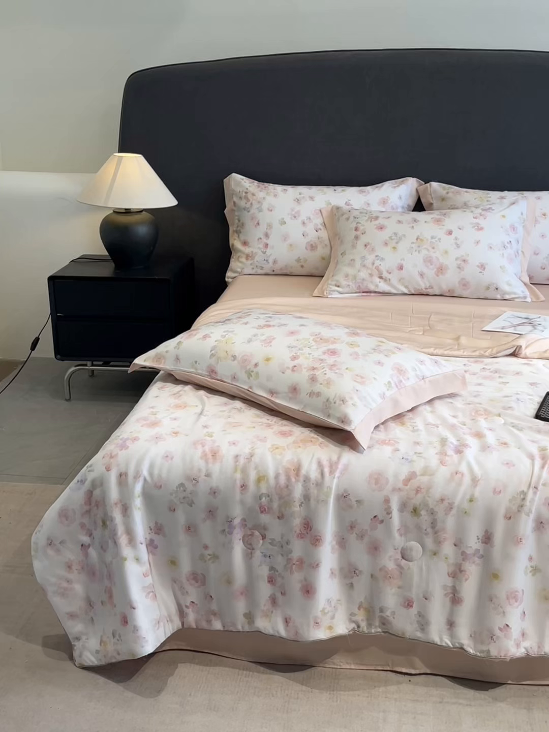 91家纺网 家纺一手货源 找家纺 慕尚家纺 2025新款莱赛尔天丝夏被夏凉被空调被四件套 水漾粉