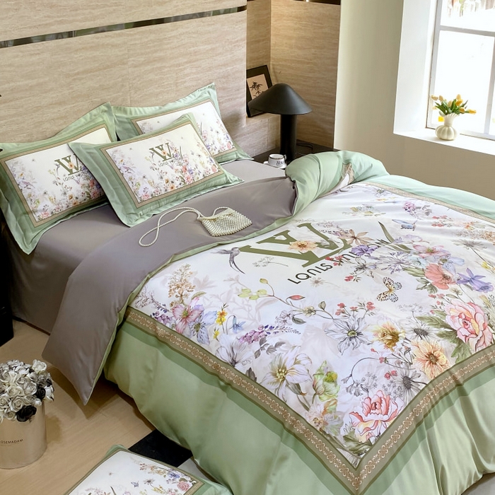 91家纺网 家纺一手货源 找家纺 大麦乐田 2025新款轻奢高端数码印花四件套系列 维密 奶油绿