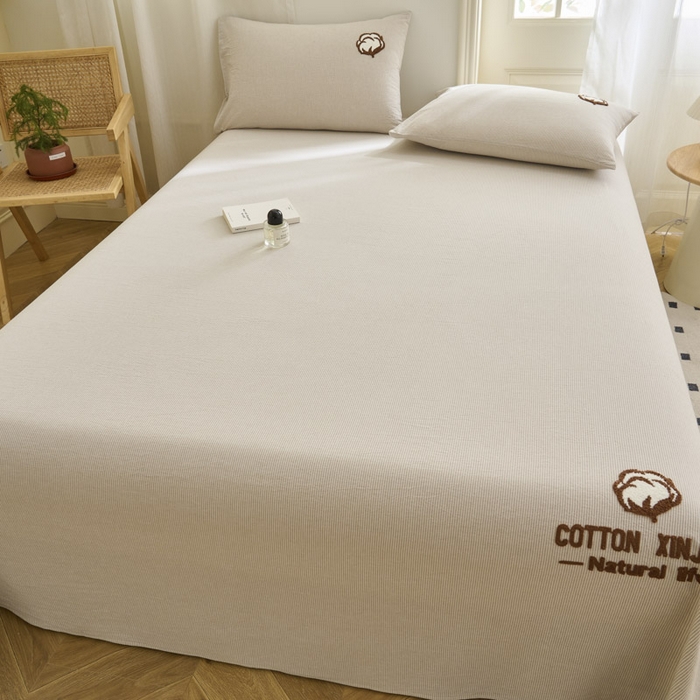 91家纺网 家纺一手货源 找家纺 早晨家纺 2025新款色织纯棉水洗棉毛巾绣床单 流年床单-米咖