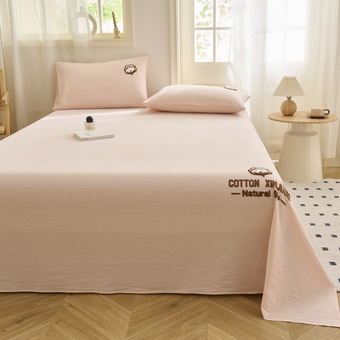 91家纺网 家纺一手货源 找家纺 早晨家纺 2025新款色织纯棉水洗棉毛巾绣床单 流年床单-浅粉