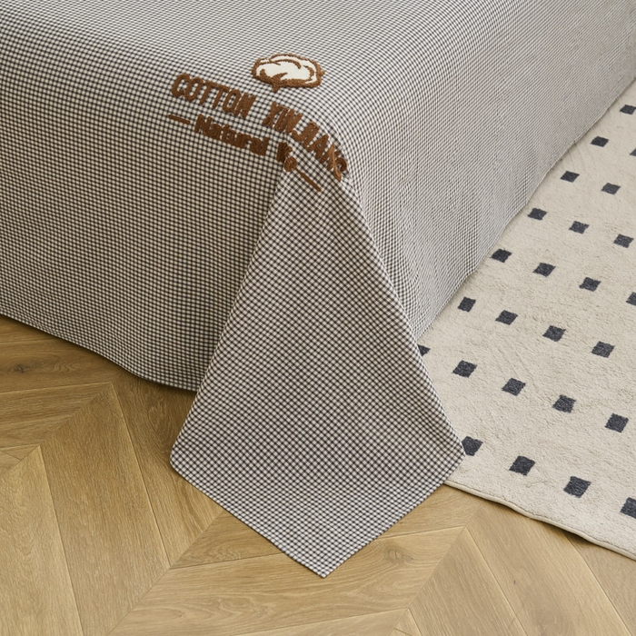 91家纺网 家纺一手货源 找家纺 早晨家纺 2025新款色织纯棉水洗棉毛巾绣床单 星曜床单-深灰