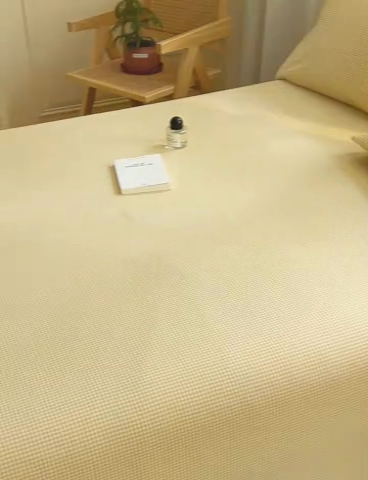 91家纺网 家纺一手货源 找家纺 早晨家纺 2025新款色织纯棉水洗棉毛巾绣床单 星曜床单-姜黄