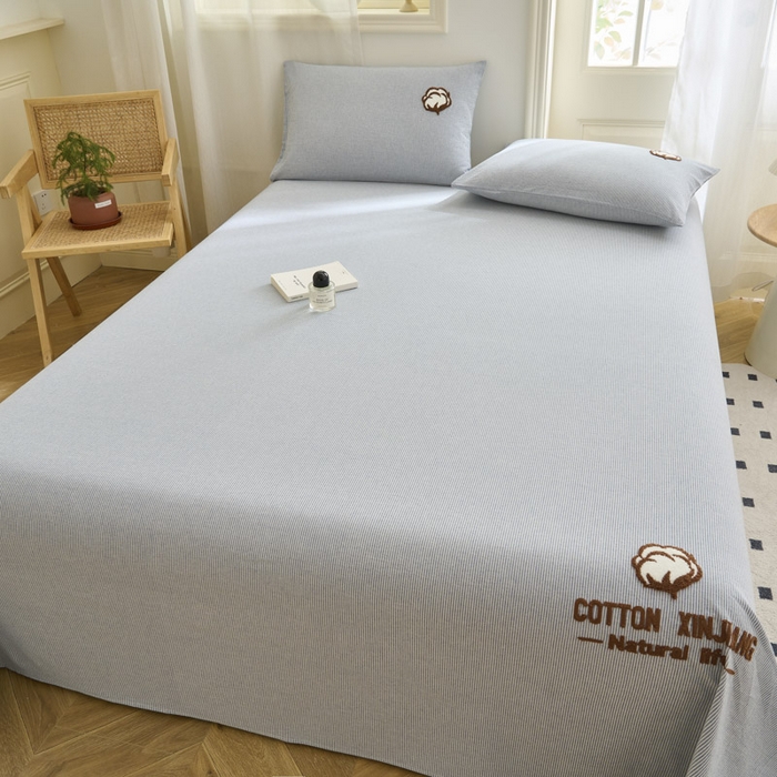 91家纺网 家纺一手货源 找家纺 早晨家纺 2025新款色织纯棉水洗棉毛巾绣床单 流年床单-深兰