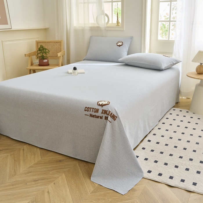 91家纺网 家纺一手货源 找家纺 早晨家纺 2025新款色织纯棉水洗棉毛巾绣床单 流年床单-深兰