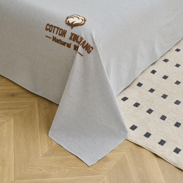 91家纺网 家纺一手货源 找家纺 早晨家纺 2025新款色织纯棉水洗棉毛巾绣床单 流年床单-深兰