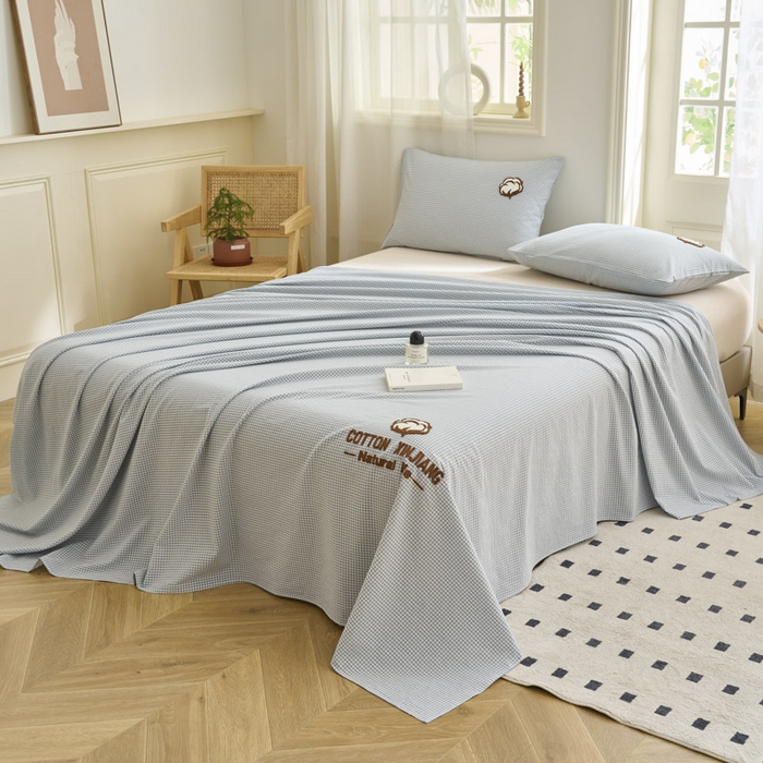 91家纺网 家纺一手货源 找家纺 早晨家纺 2025新款色织纯棉水洗棉毛巾绣床单 星曜床单-浅兰