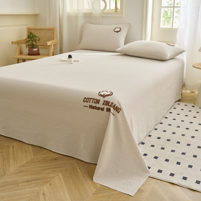 91家纺网 家纺一手货源 找家纺 早晨家纺 2025新款色织纯棉水洗棉毛巾绣床单 流年床单-米咖