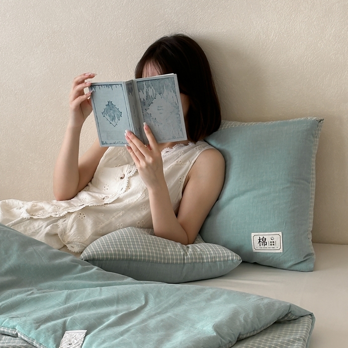 91家纺网 家纺一手货源 找家纺 多米家居 2025新款全棉水洗棉抱枕被 岛屿-绿