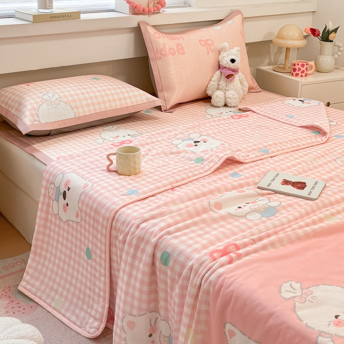 91家纺网 家纺一手货源 找家纺 慕澄家纺 2025新款真冰藤席子凉席夏被夏凉被空调被四件套 格子奶芙芙