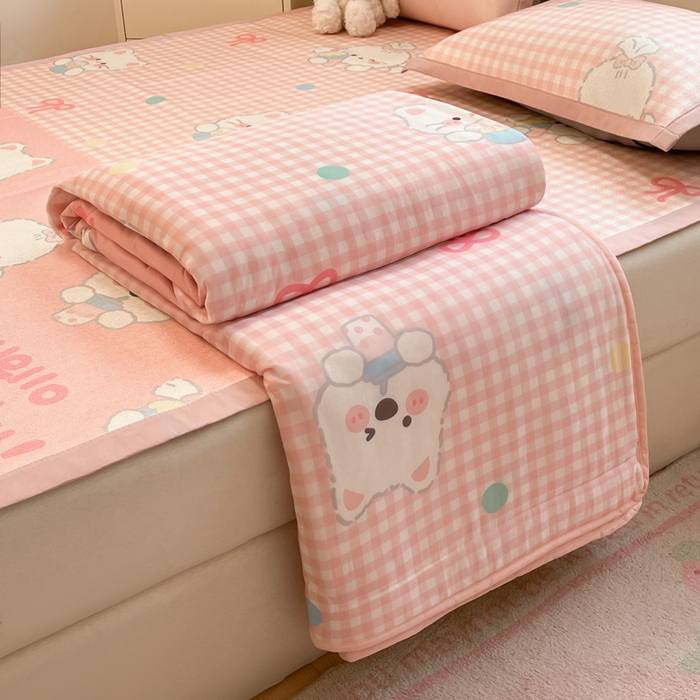 91家纺网 家纺一手货源 找家纺 慕澄家纺 2025新款真冰藤席子凉席夏被夏凉被空调被四件套 格子奶芙芙