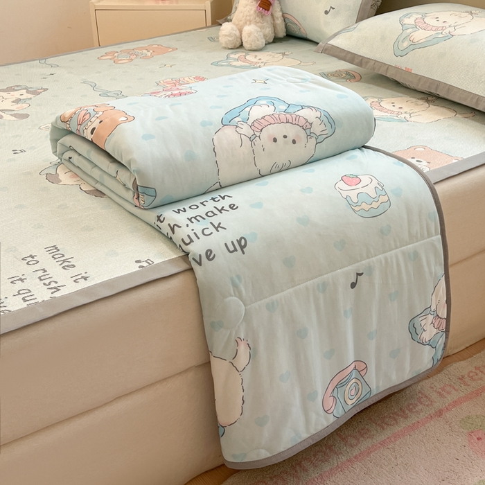 91家纺网 家纺一手货源 找家纺 慕澄家纺 2025新款真冰藤席子凉席夏被夏凉被空调被四件套 害羞喵