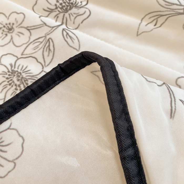 91家纺网 家纺一手货源 找家纺 慕澄家纺 2025新款真冰藤席子凉席夏被夏凉被空调被四件套 花影