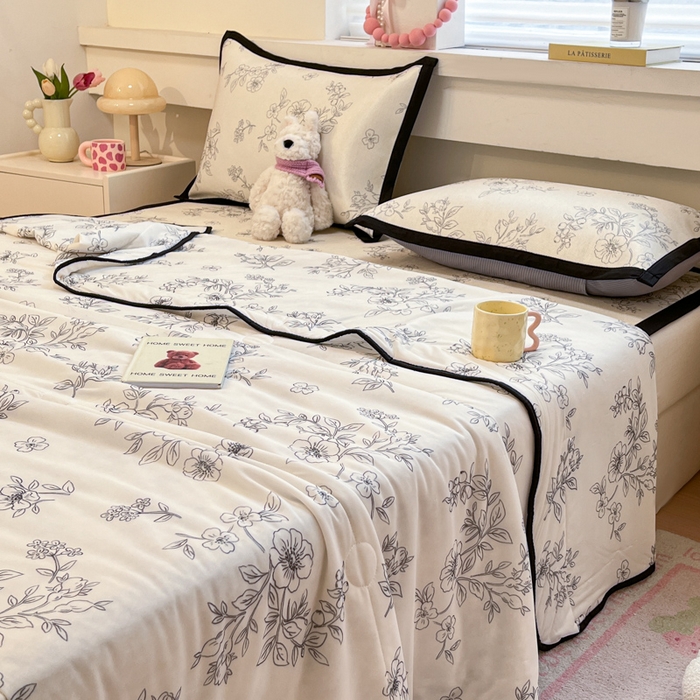 91家纺网 家纺一手货源 找家纺 慕澄家纺 2025新款真冰藤席子凉席夏被夏凉被空调被四件套 花影