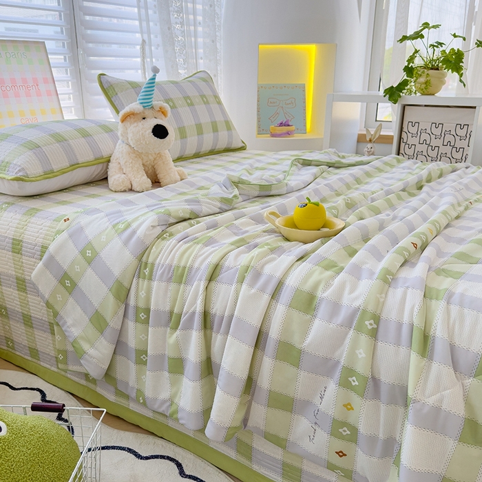 91家纺网 家纺一手货源 找家纺 赫梵茜 2025春夏新款锦氨凉感丝冰皮软席床盖夏被夏凉被空调被四件套