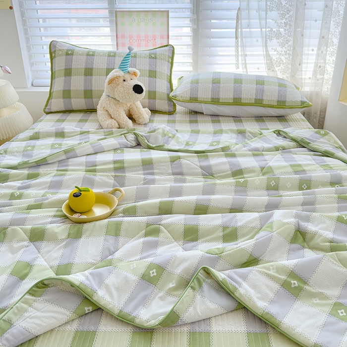 91家纺网 家纺一手货源 找家纺 赫梵茜 2025春夏新款锦氨凉感丝冰皮软席床盖夏被夏凉被空调被四件套